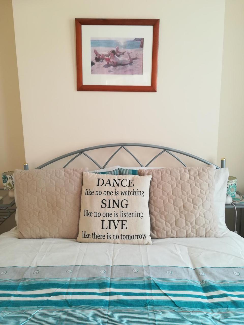 Bed and Breakfast Crestwell House Істлі Екстер'єр фото